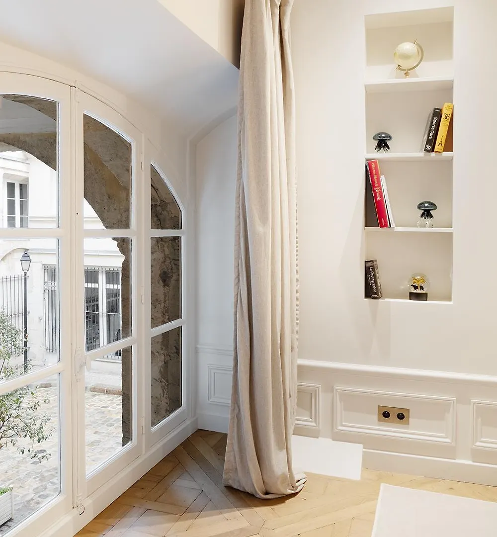 Pick A Flat'S Apartements With Services In Louvre - Rue Des Halles Paris