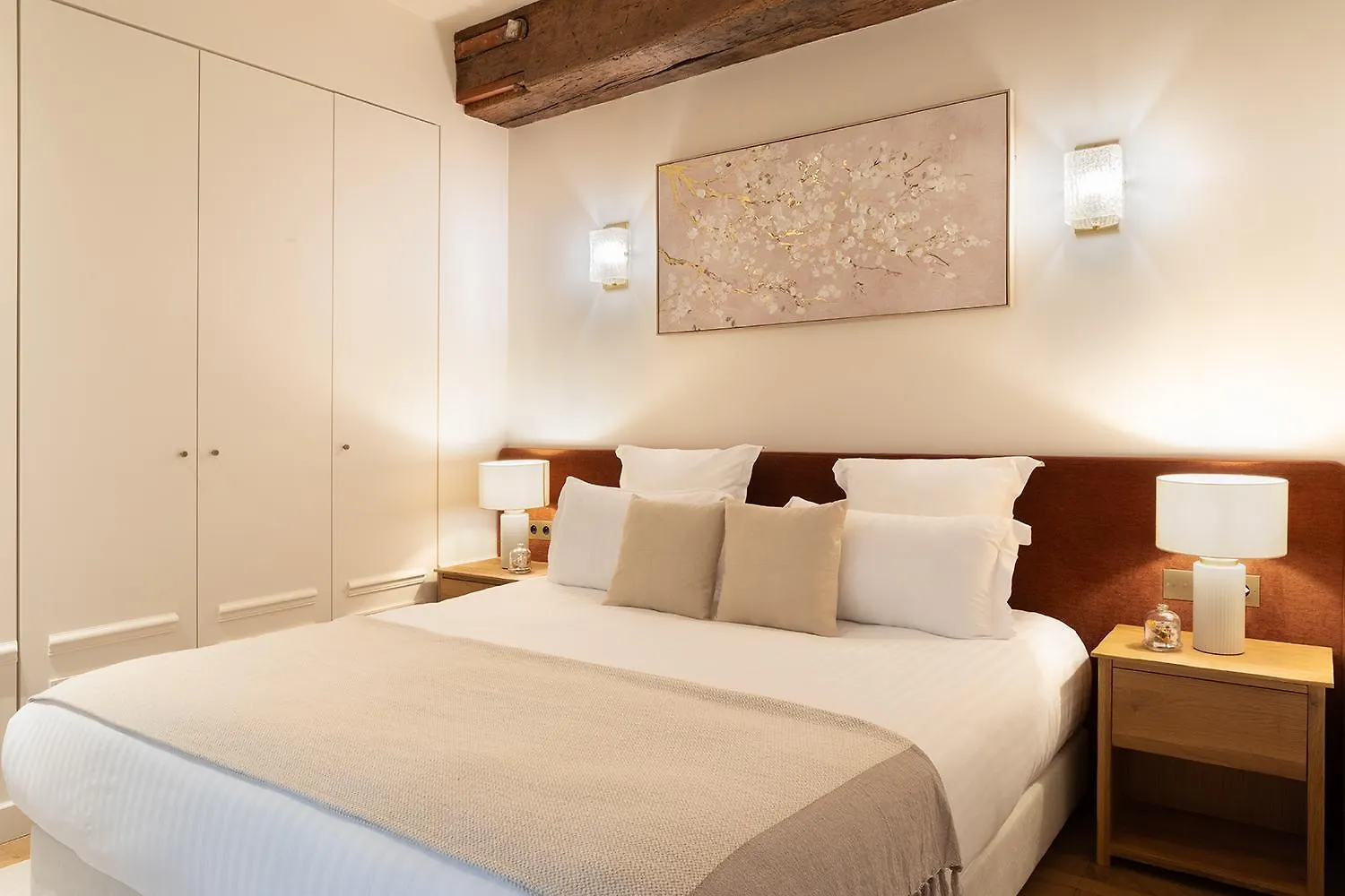 Pick A Flat'S Apartements With Services In Louvre - Rue Des Halles Paris 0*,