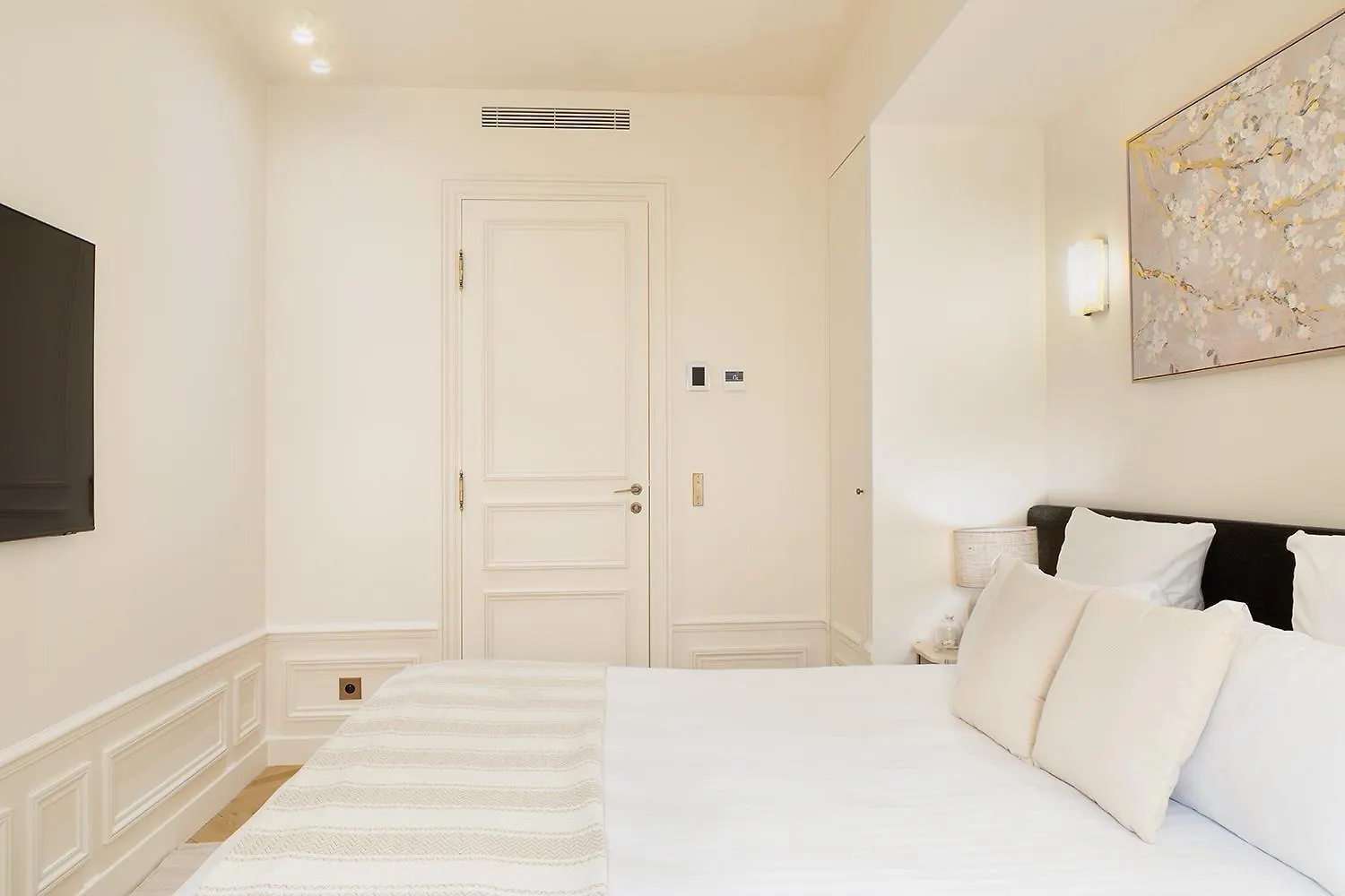 Pick A Flat'S Apartements With Services In Louvre - Rue Des Halles Paris Apartamento