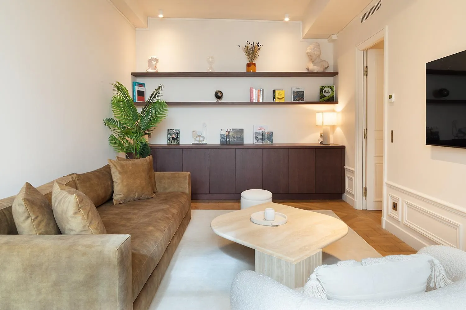Pick A Flat'S Apartements With Services In Louvre - Rue Des Halles Paris 0*,  France